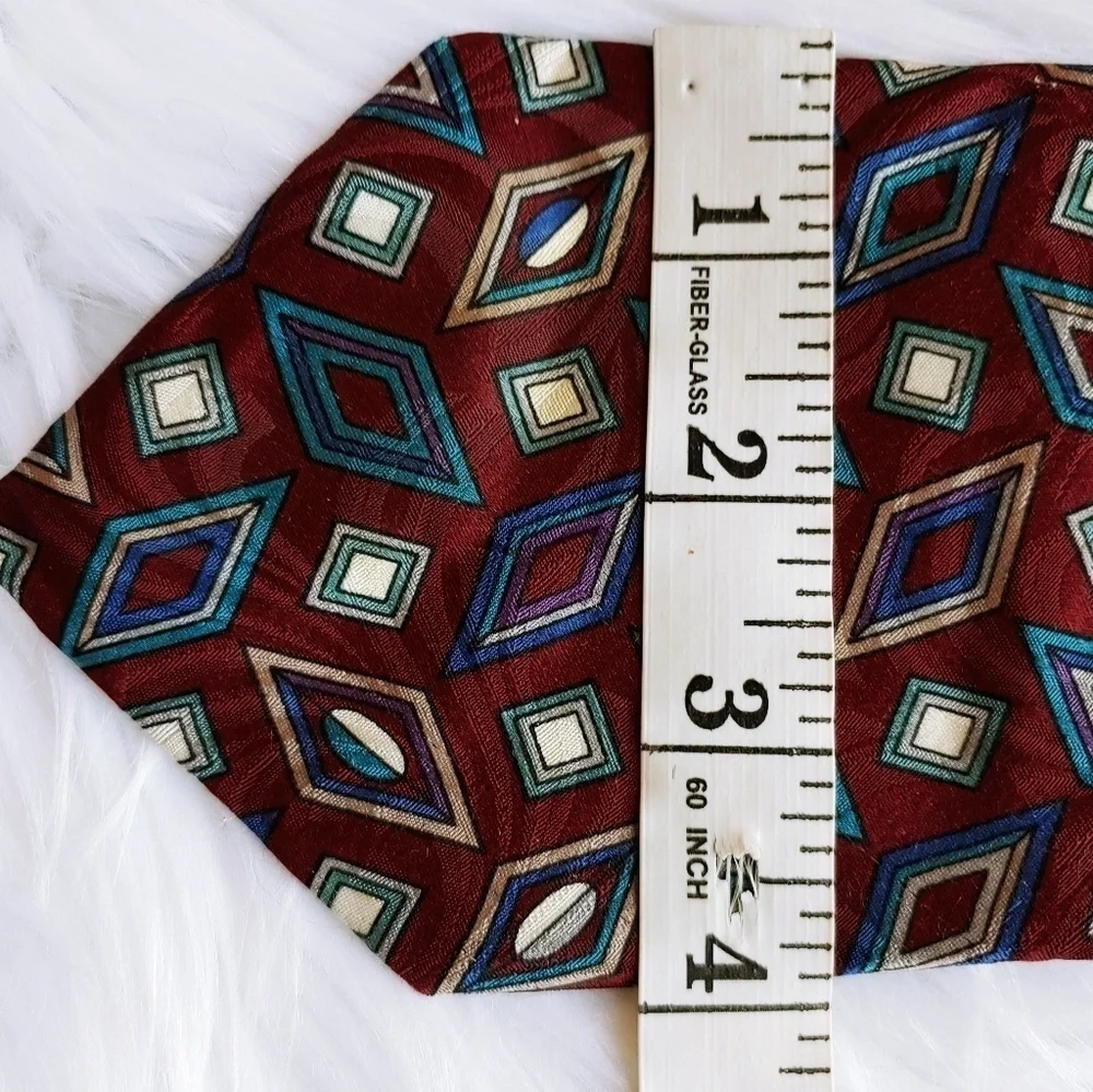 Vintage Christian Dior Silk Diamond Tie 59